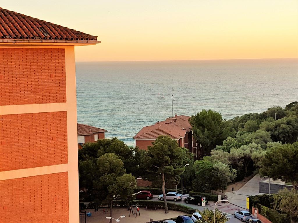 Helena Seaview & Beach-Apartment Montgat Εξωτερικό φωτογραφία